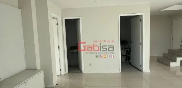 Cobertura com 3 Quartos para alugar, 180m² no Centro, Cabo Frio