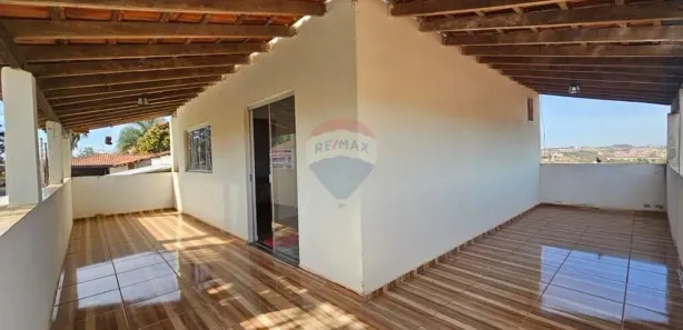 Sobrado com 3 Quartos à venda, 250m² no Jardim Hedy, Mogi Guaçu