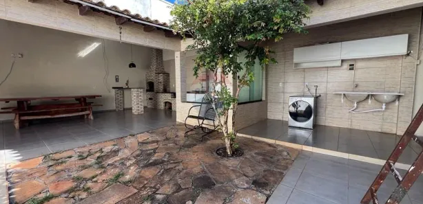 Casa com 4 Quartos à venda, 250m² no Setor Habitacional Contagem, Brasília
