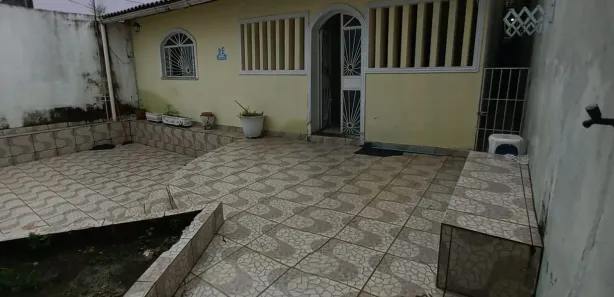 Casa com 1 Quarto à venda, 200m² no Compensa, Manaus