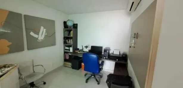 Sobrado com 3 Quartos à venda, 380m² no Chapada, Manaus