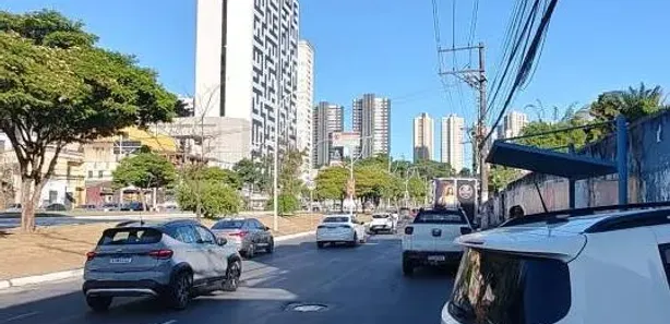 Prédio Comercial à venda, 261m² no Engenho Velho da Federação, Salvador