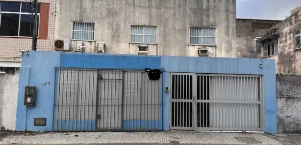 Imóvel Comercial com 7 Quartos para alugar, 450m² no Pituba, Salvador