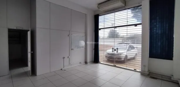 Sala Comercial para alugar, 200m² no Jardim das Nações, Taubaté