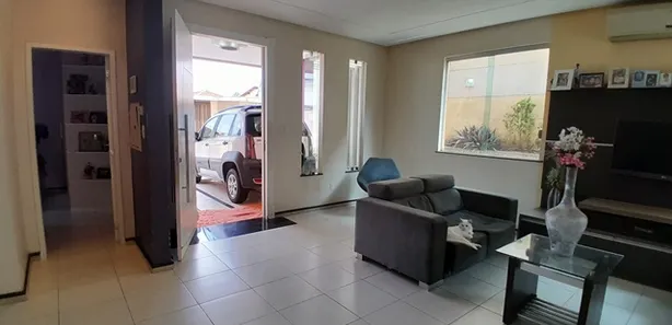 Sobrado com 4 Quartos à venda, 360m² no Parque 10 de Novembro, Manaus