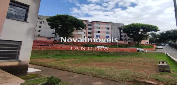 Apartamento com 2 Quartos para alugar, 64m² no Vila Eunice, Jandira