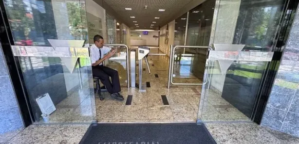 Sala Comercial para alugar, 136m² no Graças, Recife