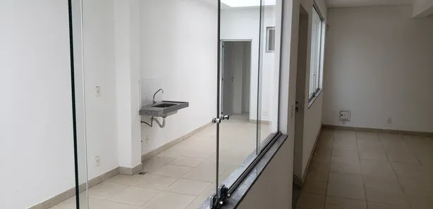 Prédio Comercial para alugar, 2400m² no Tirol (Barreiro), Belo Horizonte