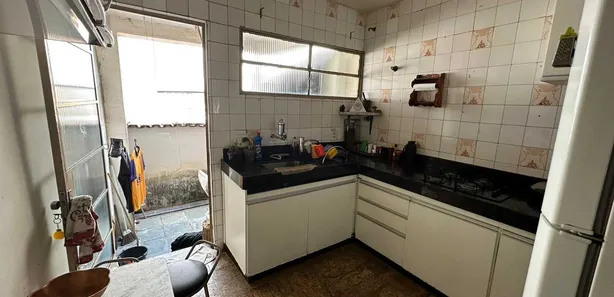 Casa com 4 Quartos à venda, 186m² no Dom Bosco, Belo Horizonte