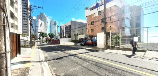 Lote/Terreno para alugar, 700m² no Barra, Salvador