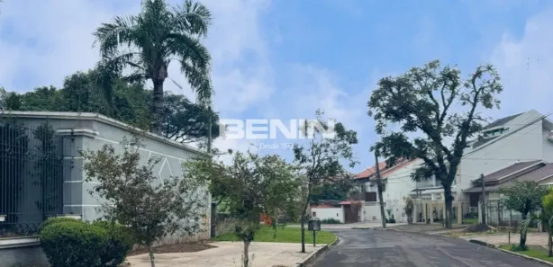 Sobrado com 3 Quartos para alugar, 295m² no Igara, Canoas