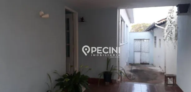 Imóvel Comercial com 3 Quartos à venda, 200m² no Centro, Rio Claro