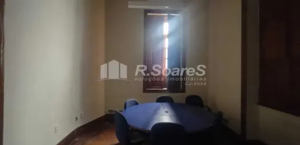 Sobrado com 8 Quartos para venda ou aluguel, 180m² no Botafogo, Rio de Janeiro