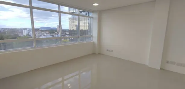 Sala Comercial para alugar, 32m² no Centro, Gravataí