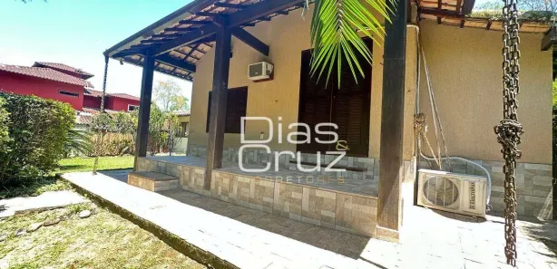 Fazenda/Sítio com 3 Quartos à venda, 2200m² no Sana, Macaé