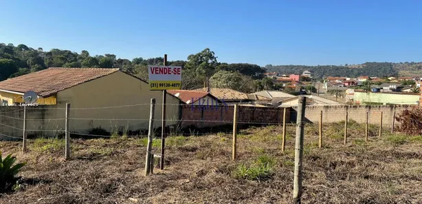 Lote/Terreno à venda, 360m² no Suzana, Florestal