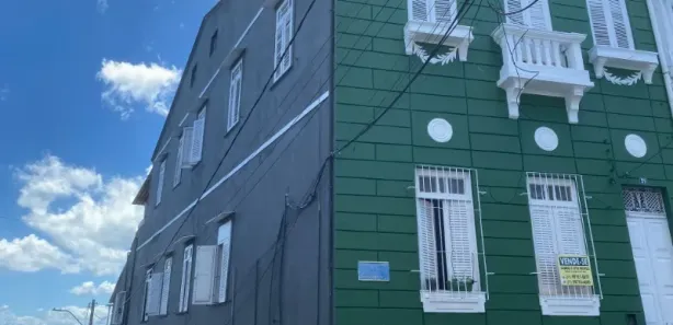 Casa com 6 Quartos à venda, 299m² no Dois de Julho, Salvador