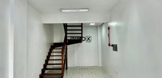 Sala Comercial para alugar, 47m² no Centro, Bento Gonçalves