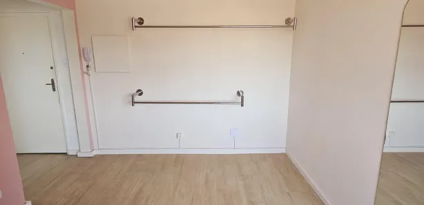 Sala Comercial para alugar, 35m² no Aparecida, Santos