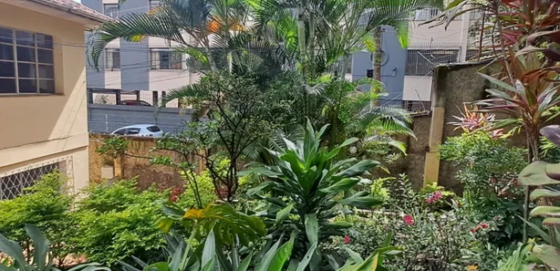 Casa com 5 Quartos à venda, 460m² no São Lucas, Belo Horizonte
