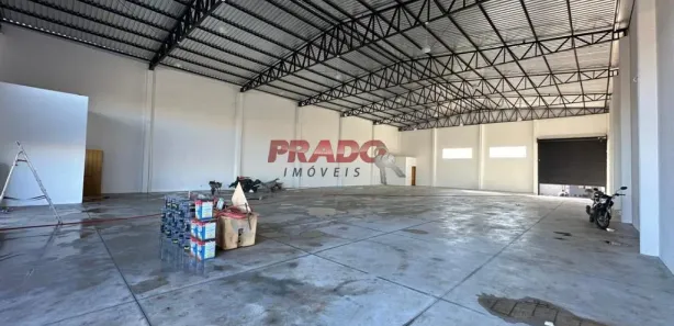 Galpão/Depósito/Armazém para alugar, 585m² no Paiçandu, Paiçandu