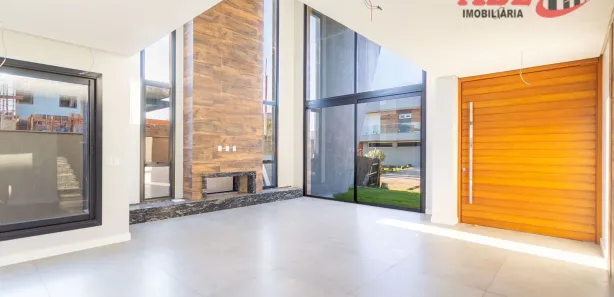 Sobrado com 3 Quartos à venda, 242m² no Distrito Industrial, Cachoeirinha