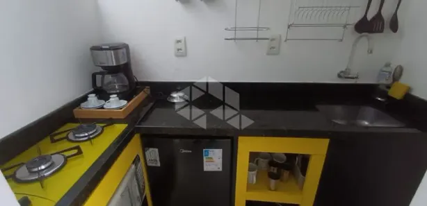 Kitnet com 1 Quarto para alugar, 35m² no Centro Histórico, Porto Alegre
