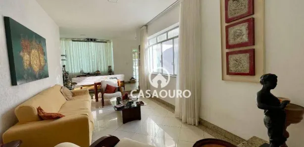 Casa com 7 Quartos à venda, 400m² no São Lucas, Belo Horizonte