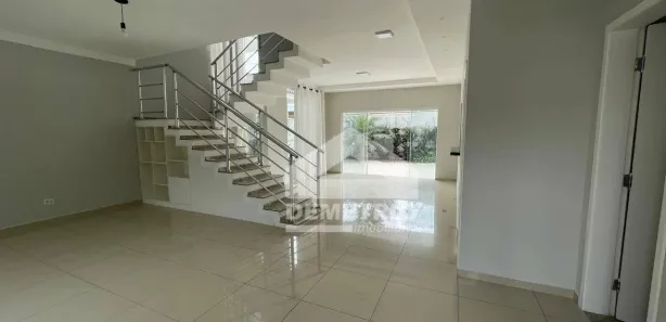 Casa de Condomínio com 3 Quartos para alugar, 243m² no Centro, Tremembé
