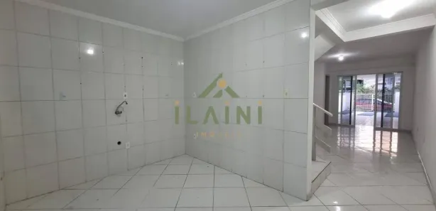 Sobrado com 2 Quartos para alugar, 150m² no Centro, Camboriú