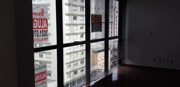 Sala Comercial à venda, 160m² no Centro, Caxias do Sul