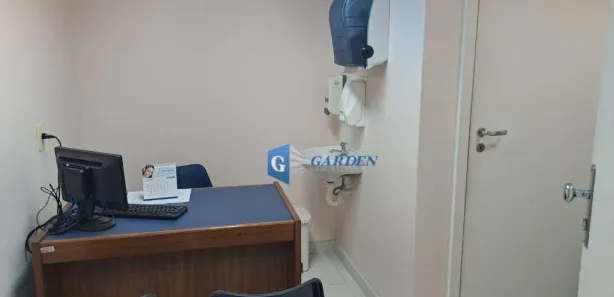 Sala Comercial para venda ou aluguel, 380m² no Zé Garoto, São Gonçalo