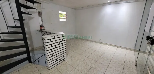 Ponto Comercial para alugar, 60m² no São Pelegrino, Caxias do Sul