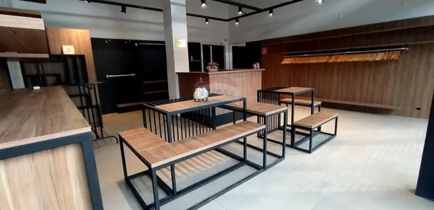 Sala Comercial para alugar, 197m² no Sarandi, Sarandi