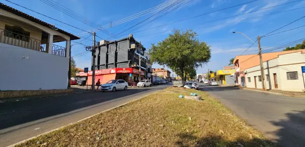 Ponto Comercial para alugar, 200m² no Setor Tradicional, Brasília