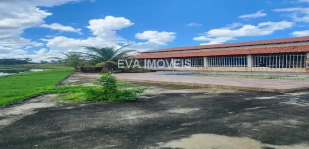 Fazenda/Sítio com 3 Quartos à venda, 400m² no , Guapó