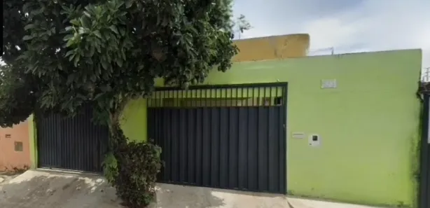 Sobrado com 4 Quartos à venda, 200m² no Santa Maria, Brasília