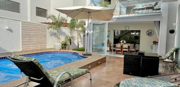 Casa de Condomínio com 4 Quartos para alugar, 350m² no Residencial Granville, Goiânia