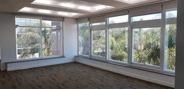 Sala Comercial para venda ou aluguel, 556m² no Jacarepaguá, Rio de Janeiro