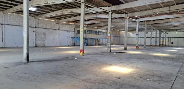 Galpão/Depósito/Armazém para alugar, 4000m² no Águas Claras, Salvador