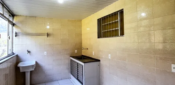 Apartamento com 1 Quarto para alugar, 60m² no Retiro, Petrópolis
