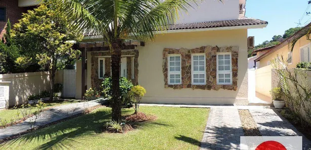 Casa de Condomínio com 3 Quartos para venda ou aluguel, 220m² no Balneário Praia do Pernambuco, Guarujá