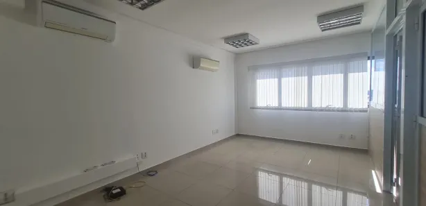 Ponto Comercial para alugar, 93m² no Jardim Astro, Sorocaba