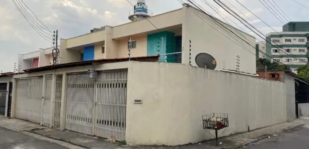 Casa com 2 Quartos à venda, 140m² no Compensa, Manaus
