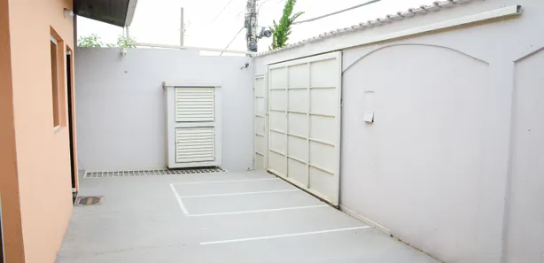 Apartamento com 2 Quartos para alugar, 60m² no Paisagem Colonial, São Roque