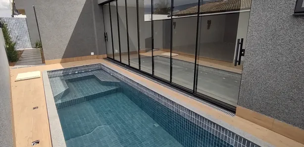 Casa com 3 Quartos à venda, 330m² no Setor Habitacional Arniqueira, Brasília