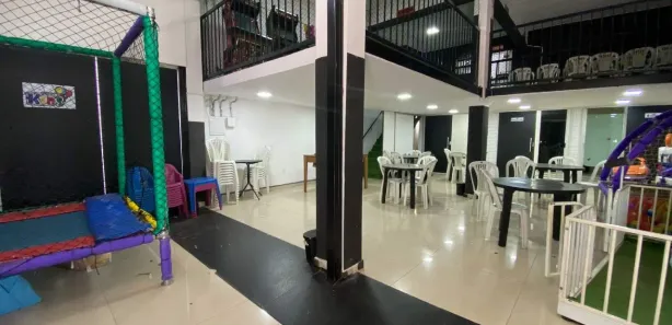 Ponto Comercial para alugar, 200m² no Diamante (Barreiro), Belo Horizonte