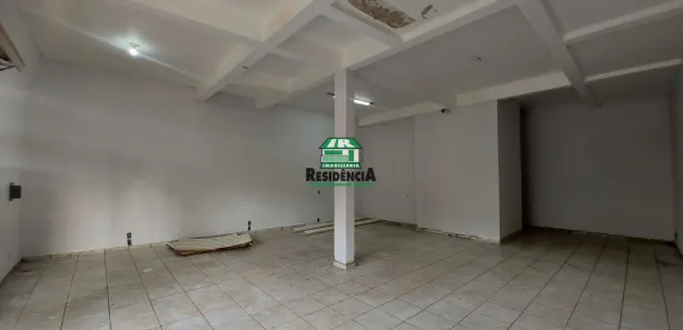Sala Comercial para alugar, 84m² no Centro, Anápolis