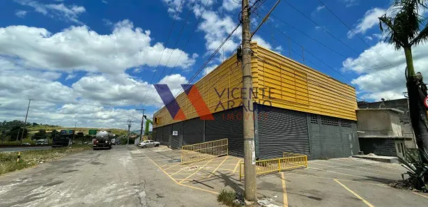 Ponto Comercial para alugar, 944m² no Morada do Trevo, Betim