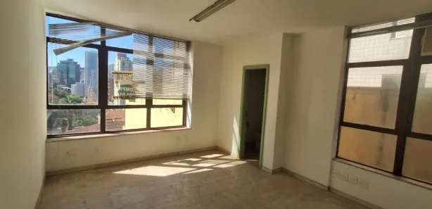 Sala Comercial à venda, 30m² no Lourdes, Belo Horizonte